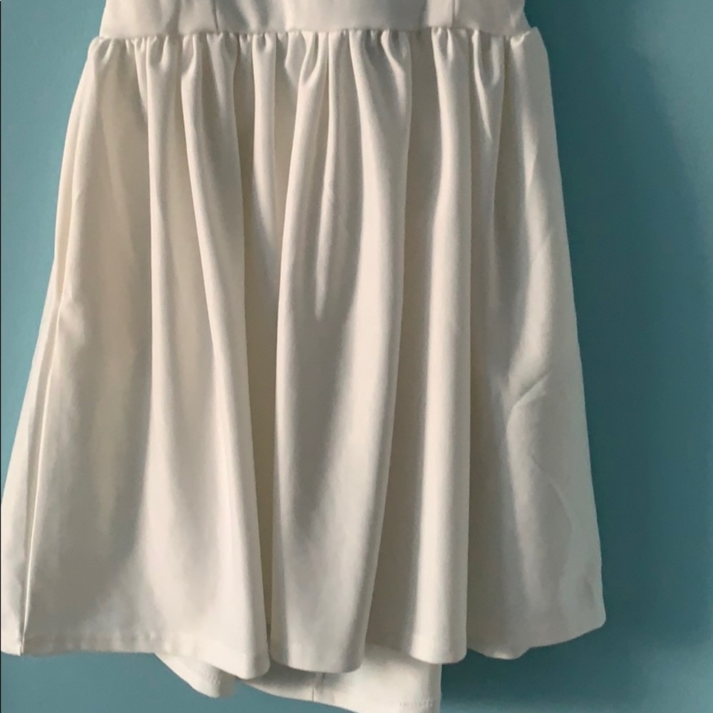 Dress - Picture 5 of 8